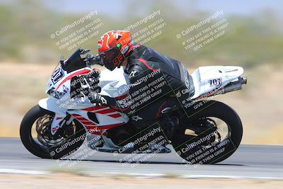 media/May-26-2024-TrackXperience (Sun) [[9b53715927]]/3-Level 2/Session 6 (Turn 7 Inside Speed Pans)/